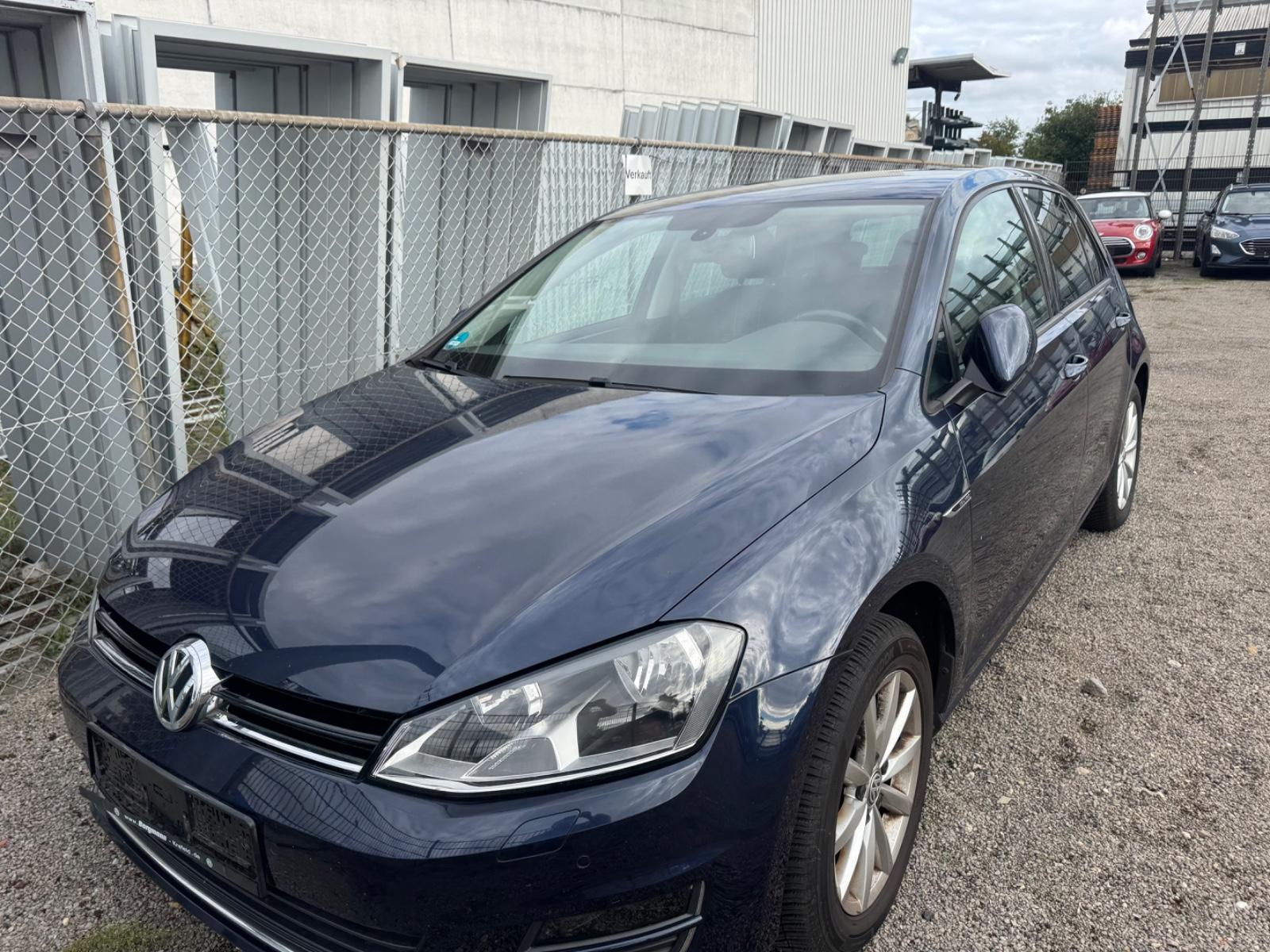 Volkswagen Golf VII Lim. Lounge Klimaautomatik Sitzheizung