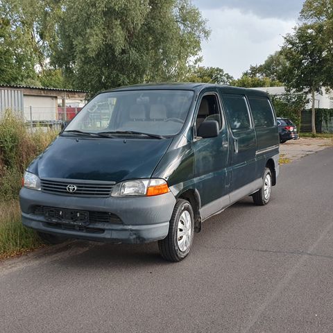 Toyota Hiace 2,5 Lang