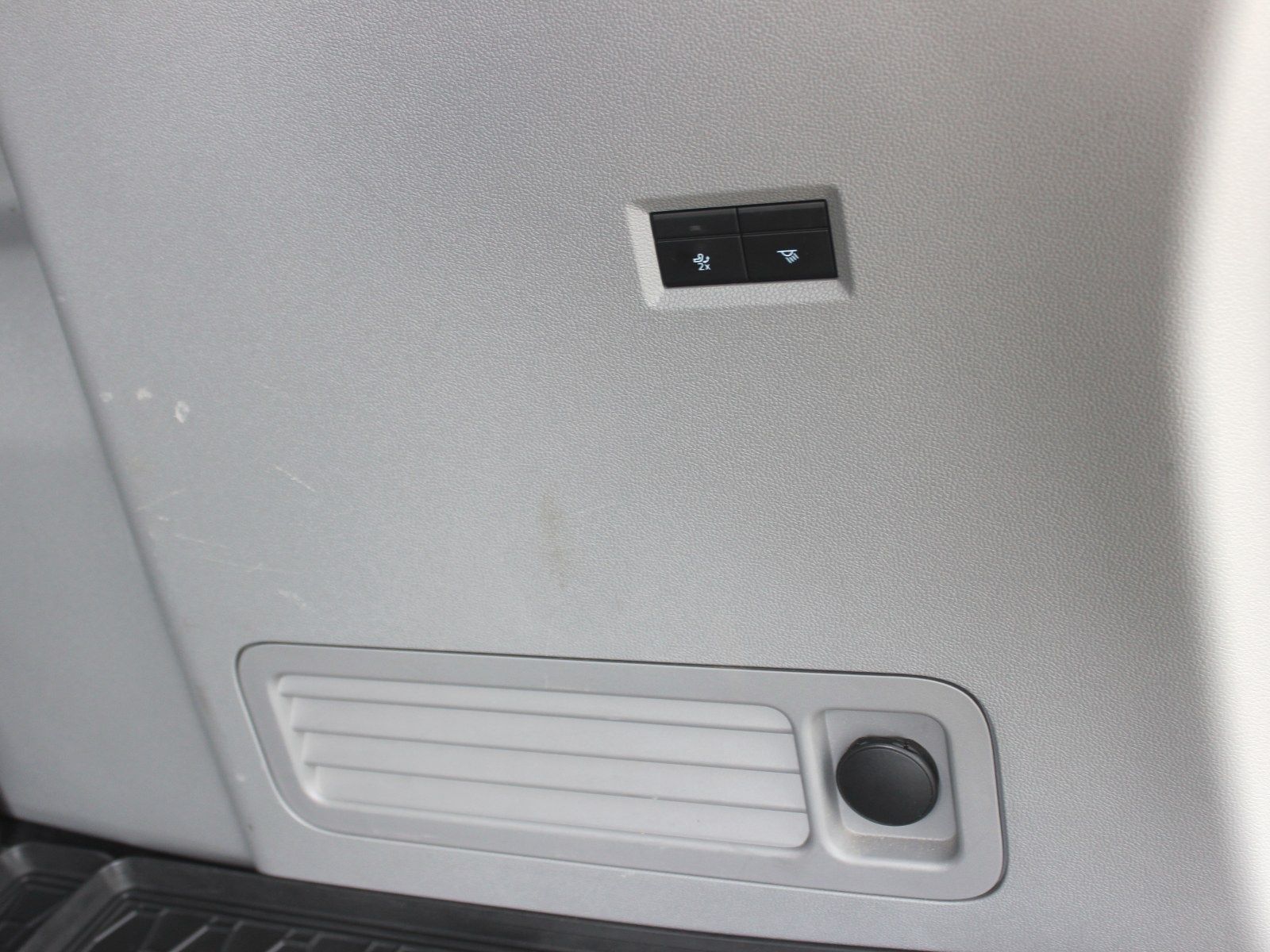 Fahrzeugabbildung Ford Tourneo Custom 320 L1 Tourneo Titanium X AWD