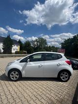 Kia Venga Spirit / SHZ / ALU / WENIG KM / TÜV 05 /27 - gebrauchte Kia Venga aus dem Jahr 2011