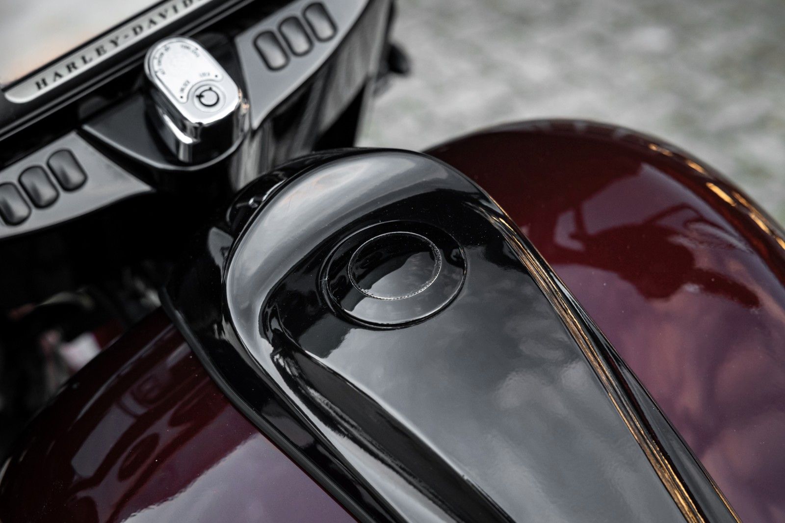 Fahrzeugabbildung Harley-Davidson STREET GLIDE SPECIAL FLHXS - APE - KessTech -