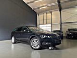 Skoda Superb Combi Ambition 4x4-ACC-NAVI-AHK-VIRTUAL - Skoda Superb in Frankfurt (Main)