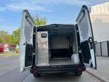 Opel Vivaro Combi Kasten SORTIMO REGALE /NAVI/EURO 6 - Opel Vivaro Gebrauchtwagen in München