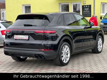 Porsche Cayenne - 6