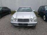 Mercedes-Benz Mercedes Benz  240 - scheckheftgepflegte Mercedes 240