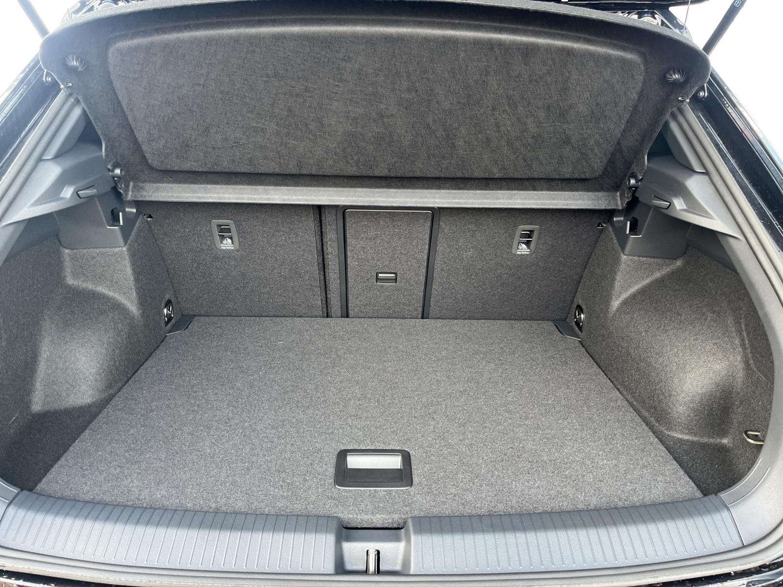 Volkswagen T-Roc R-Line 1.5 l TSI DSG LED IQ.Drive, миниатюра 12