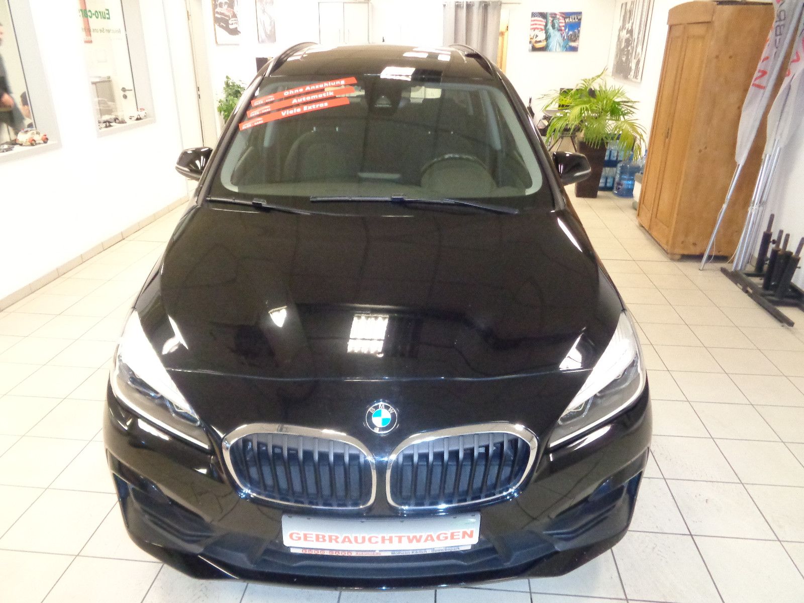 Fahrzeugabbildung BMW 218 Gran Tourer / PANO / KAMERA / NAVI/AUTOMATIK