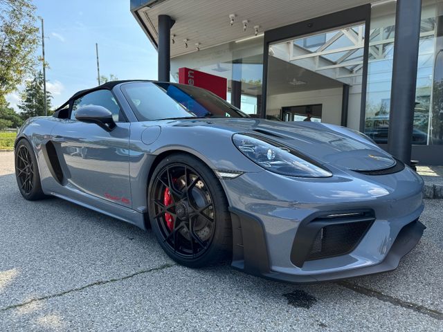 Porsche 718 Spyder RS/Arkticgrey-Red/Lift/LED/Cam./BOSE