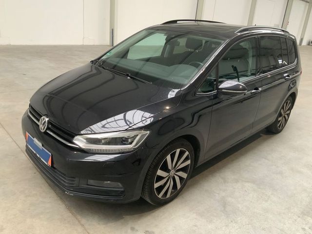 Volkswagen Touran  Highline  DSG+LED+AHK+Panoramad.+Massage