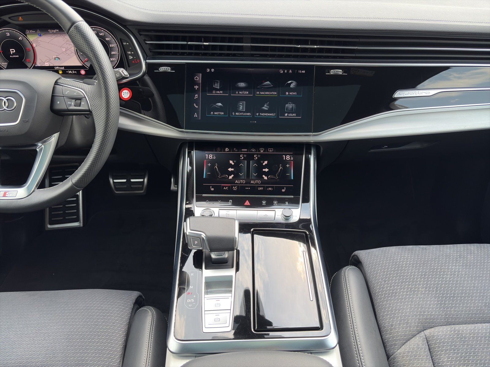 Fahrzeugabbildung Audi Q7 50 3.0 TDI quattro S-line+/PANO/AHK/KAMERA/7S