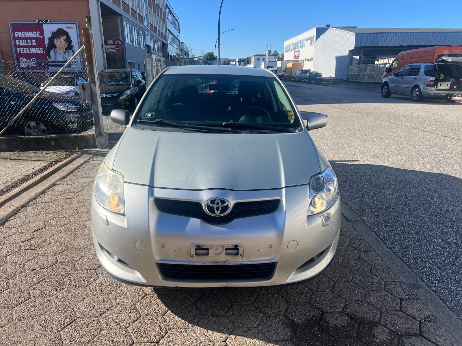 Toyota Auris Sol