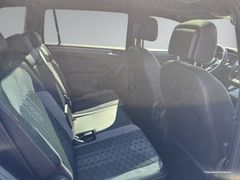 VW Tiguan Allspace 2.0 TSI R-Line 4M 7-Si Pan Black VW Tiguan Allspace 2.0 TSI R-Line 4M 7-Si Pan Black