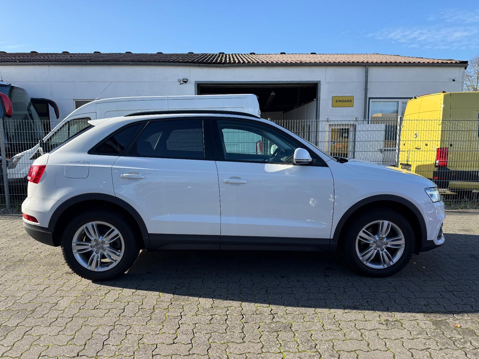 Audi Q3 =Automatik-Ganzjahresrreifen-Xenon=