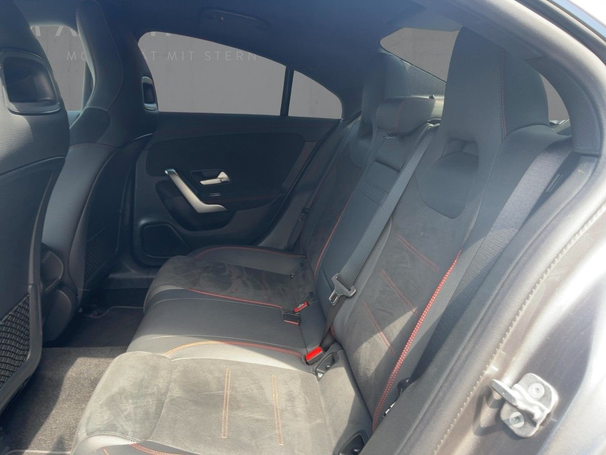 Fahrzeugabbildung Mercedes-Benz CLA 200 Coupe AMG/Night/360°/LED/AHK