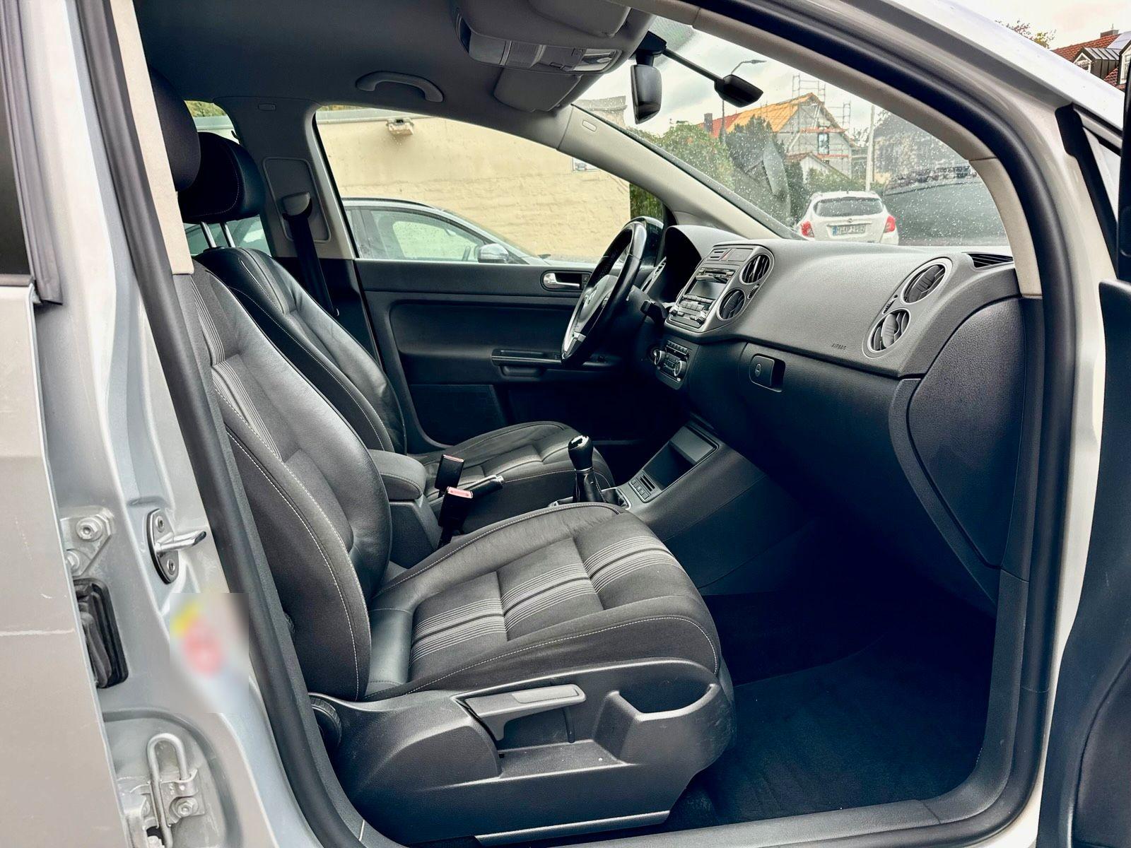 Volkswagen Golf 2012 — photo 5