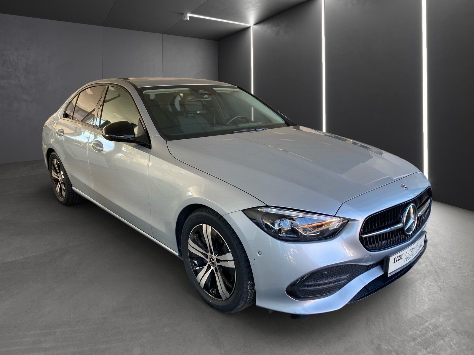Fahrzeugabbildung Mercedes-Benz C 200 d Avantgarde*AHK*LED*Kamera*Night*Totwink*