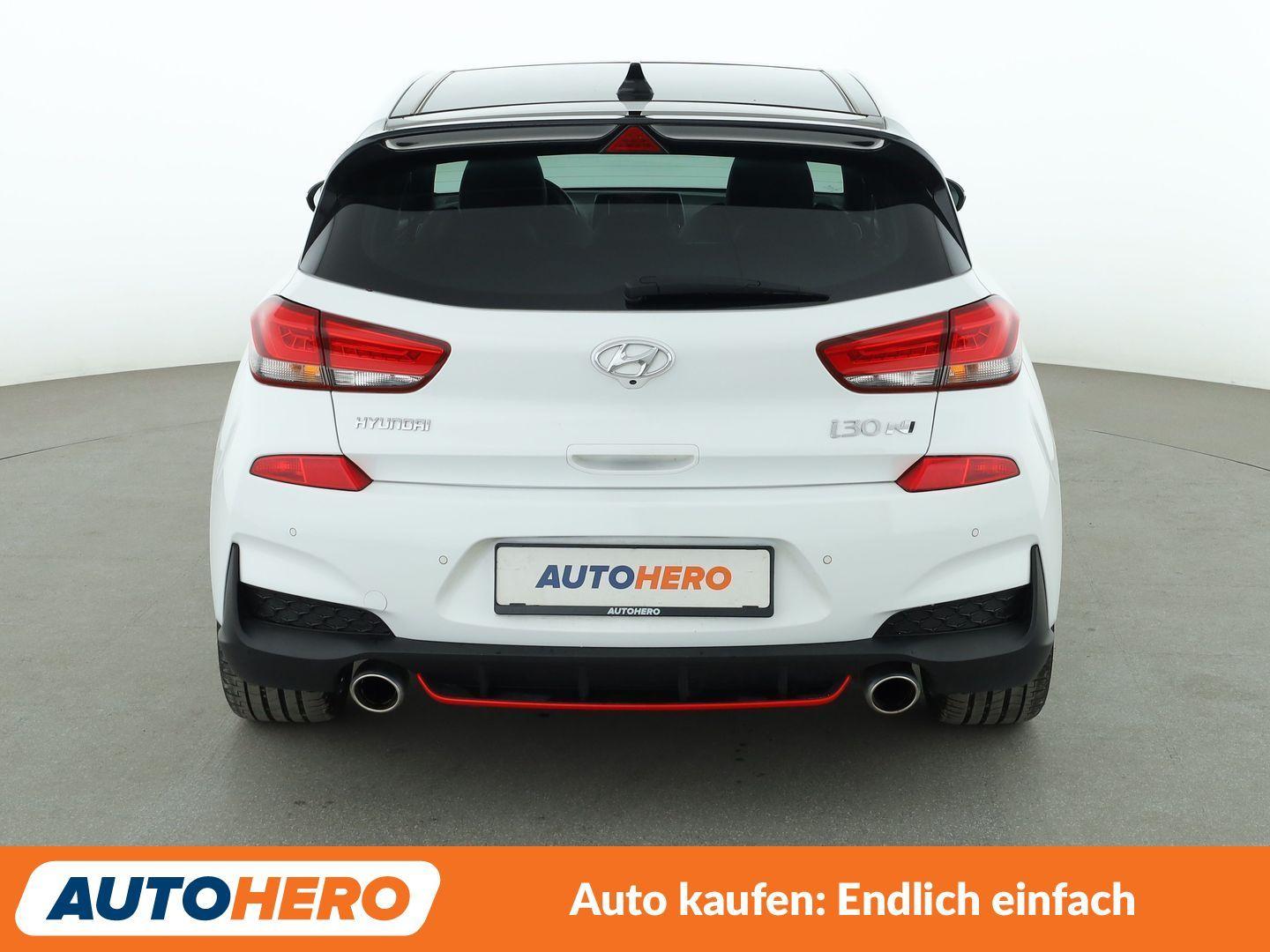 Hyundai i30 2.0 TGDI N Performance*NAVI*LED*TEMPO*CAM*