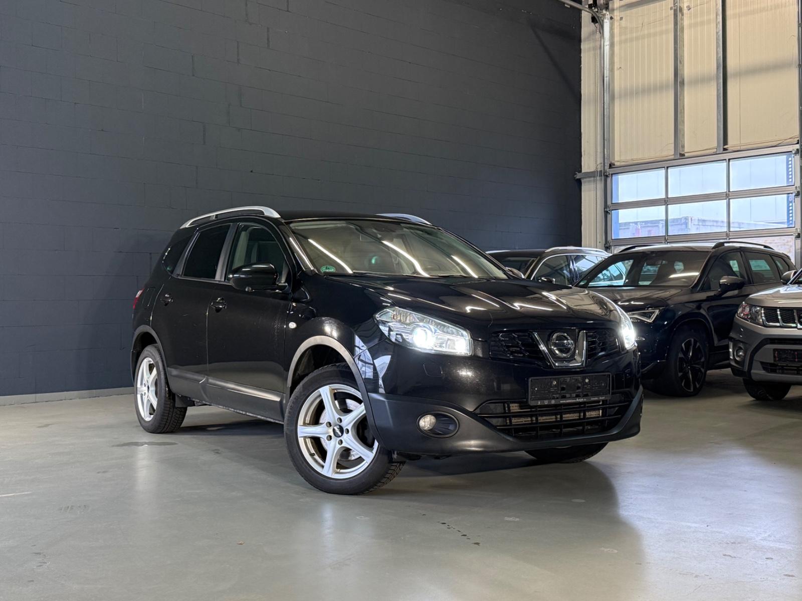 Nissan Qashqai +2 NAVI-360KAMERA-BOSE-LEDER-TEMPO-