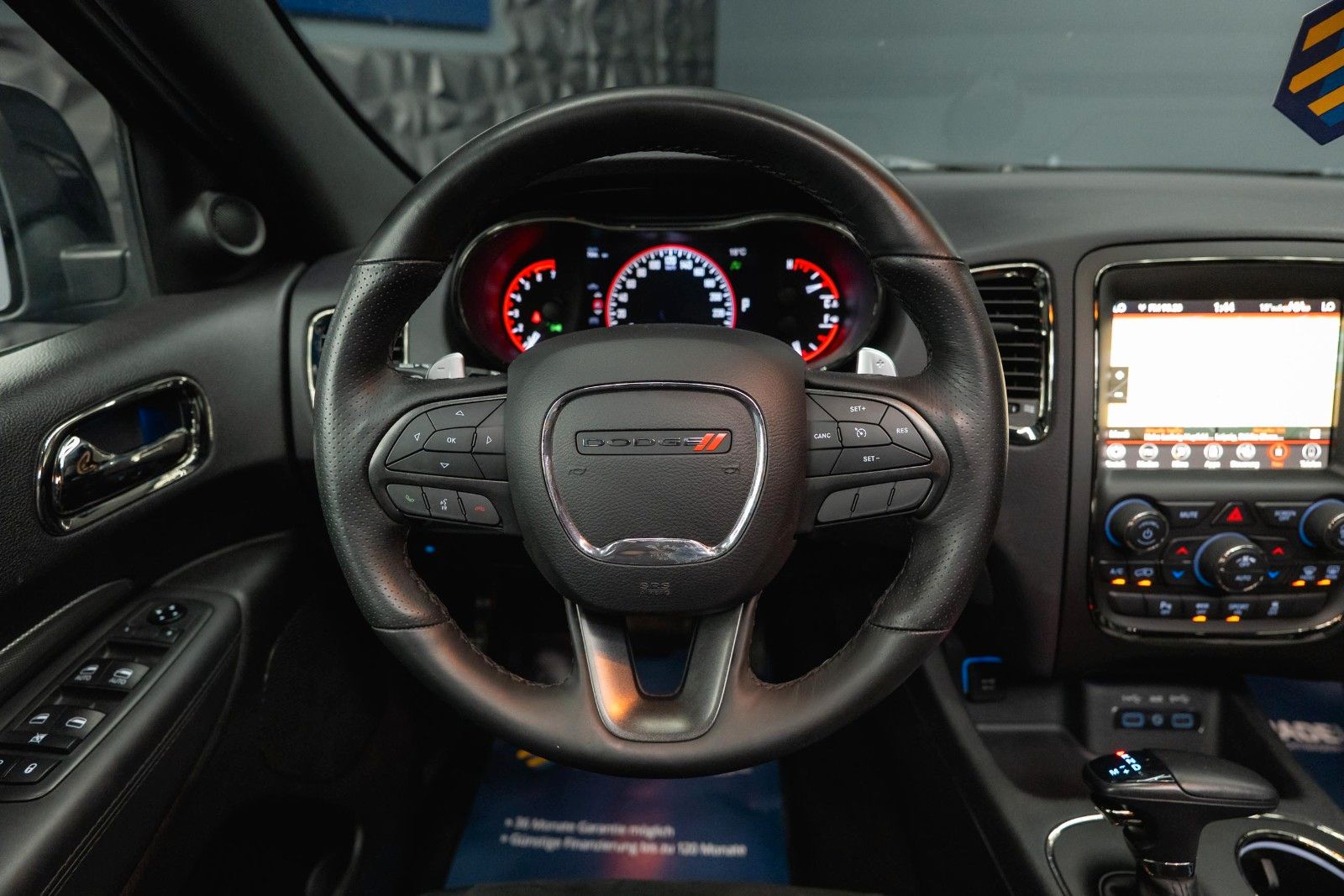 Fahrzeugabbildung Dodge Durango 5.7 V8 R/T 4x4 Night-Paket *7 Sitze*19%*