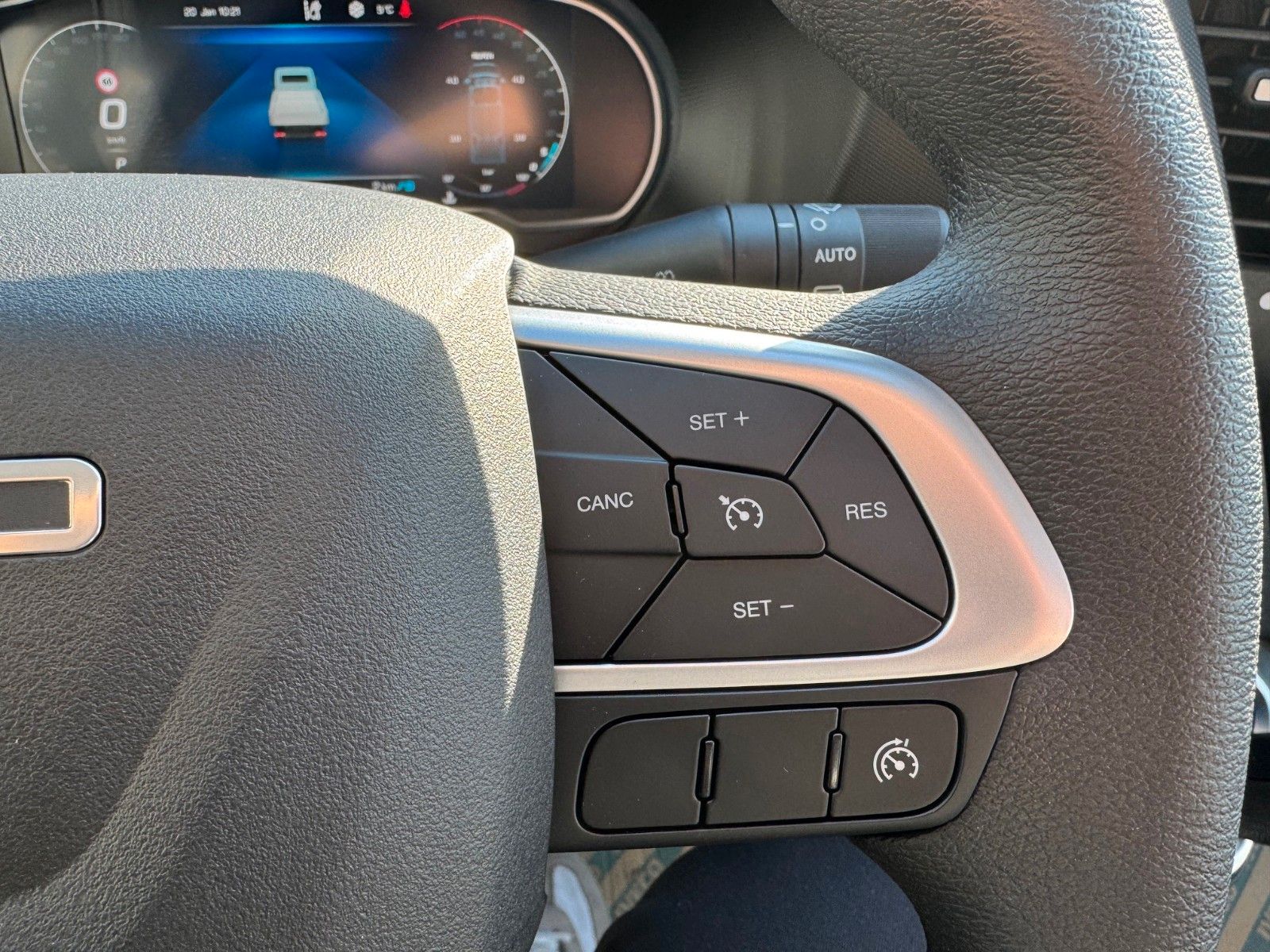 Fahrzeugabbildung Iveco Daily 35S14 A8*R3.450mm*Automatik*Kamera*2Sitze*