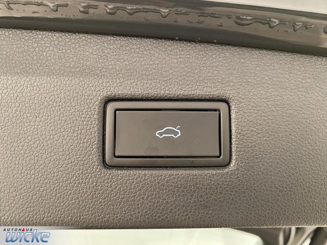Tiguan 1.5 TSI DSG Life NAVI KLIMA PDC LED