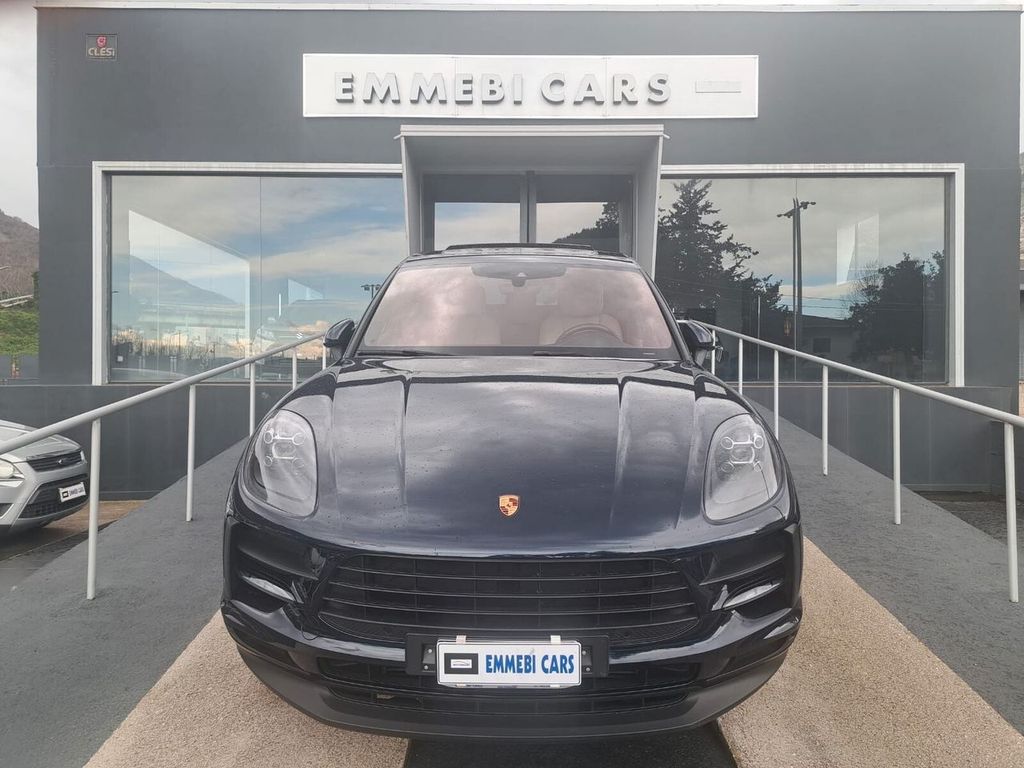 Image of Porsche Macan