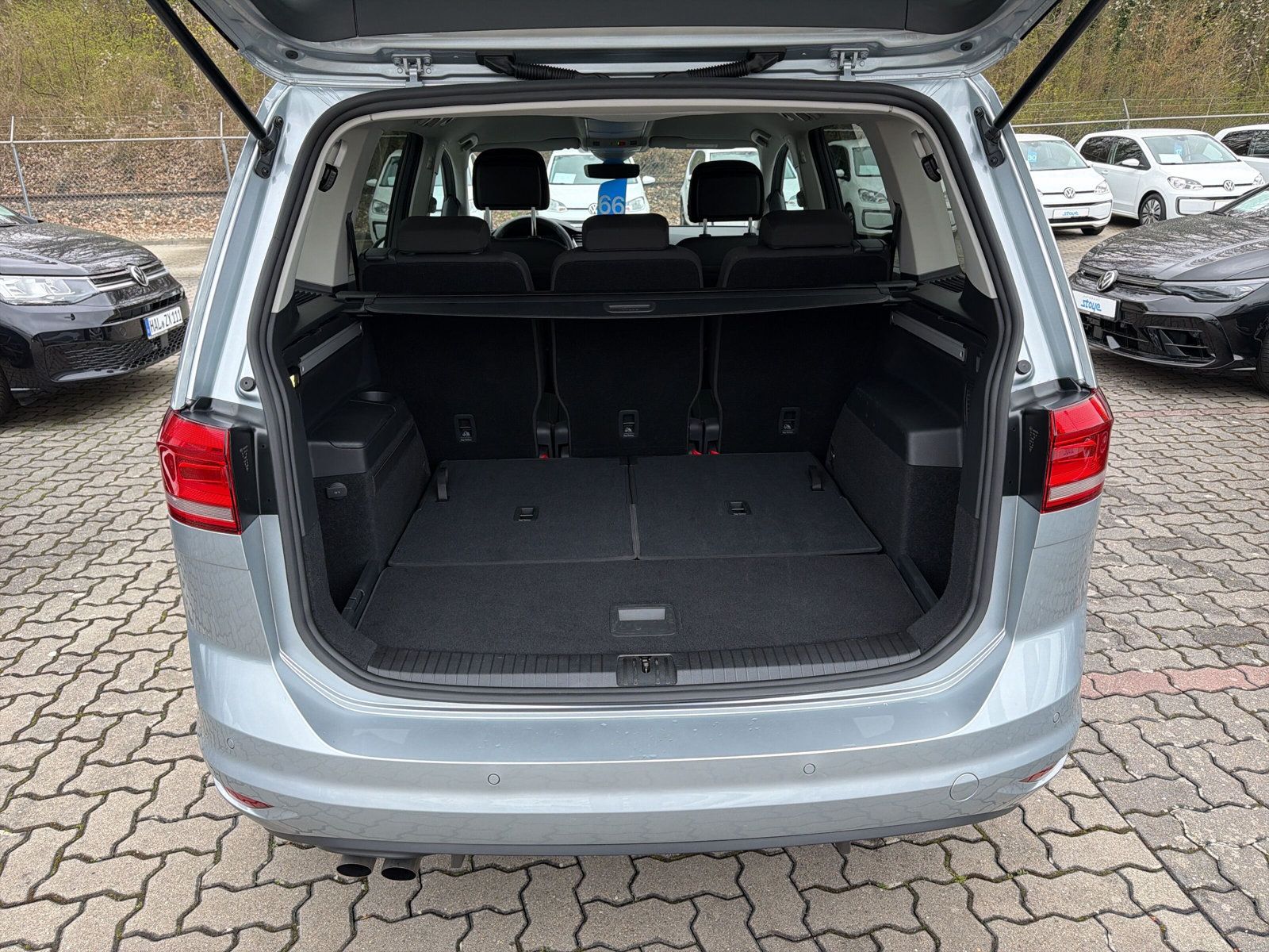 Touran CL TDi DSG 7M Navi IQ Drive Kamera Comfor
