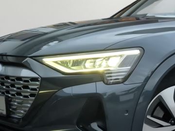 Audi Q8 - 5