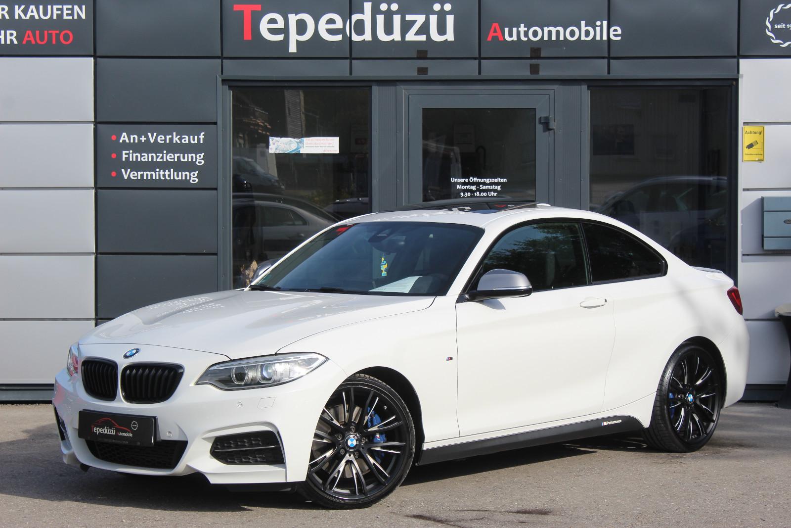BMW M235 i xDrive*M PERFORMANCE*BI-XENON*R-KAM*SHD*
