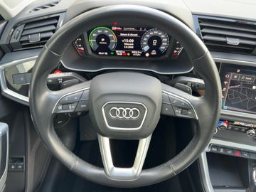 Audi Q3 - 10