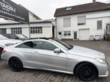 Mercedes-Benz E 250 CGI BE 3x AMG PANO*ILS*Navi*Leder*Historie - Mercedes-Benz E 250: Coupe