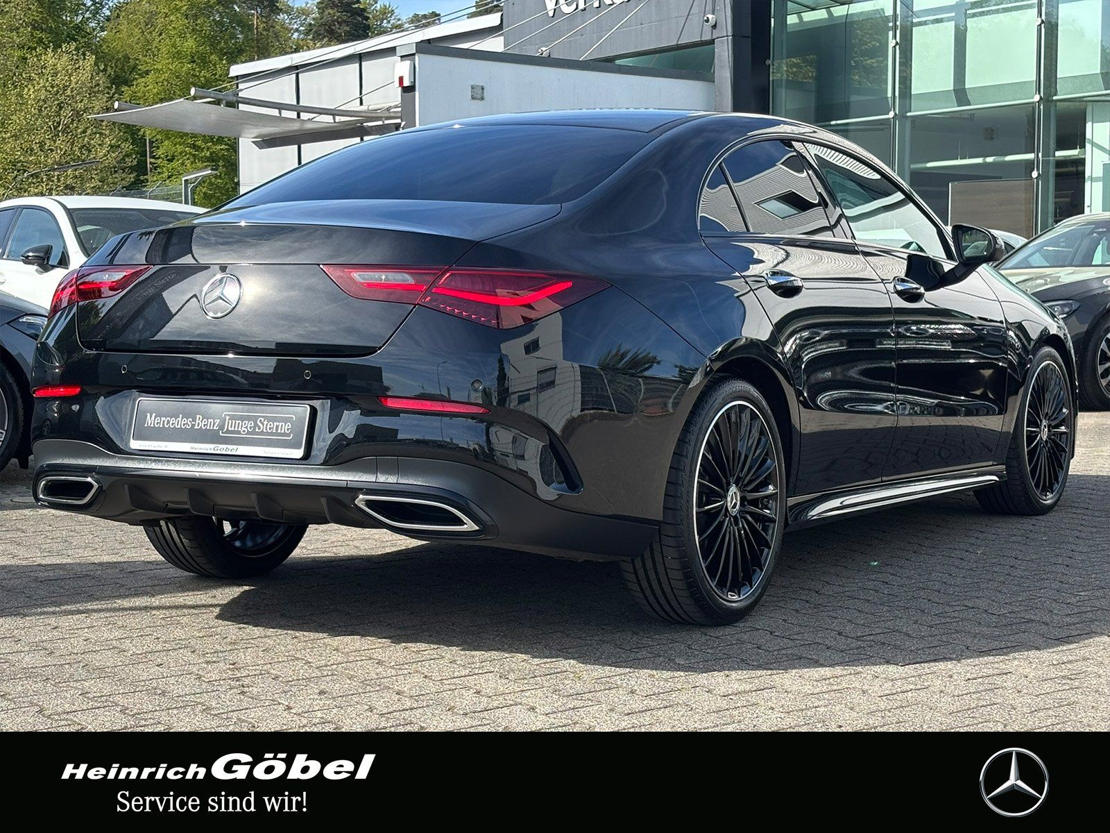 Fahrzeugabbildung Mercedes-Benz CLA 200 AMG*KEYSLESS*APPLE-CARPALY*AMBIENTEBEL
