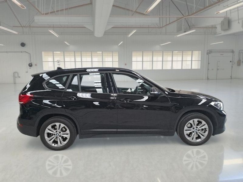 BMW X1 XDRIVE 25E BUSINESS ADVANTAGE AUTOMATICO  imagem 3