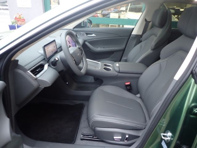 Fahrzeugabbildung DFSK Forthing 7 REEV 1.5 L Range Extender Panorama Le