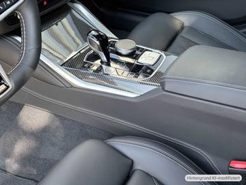 2025 Alpina B4 缩略图 11