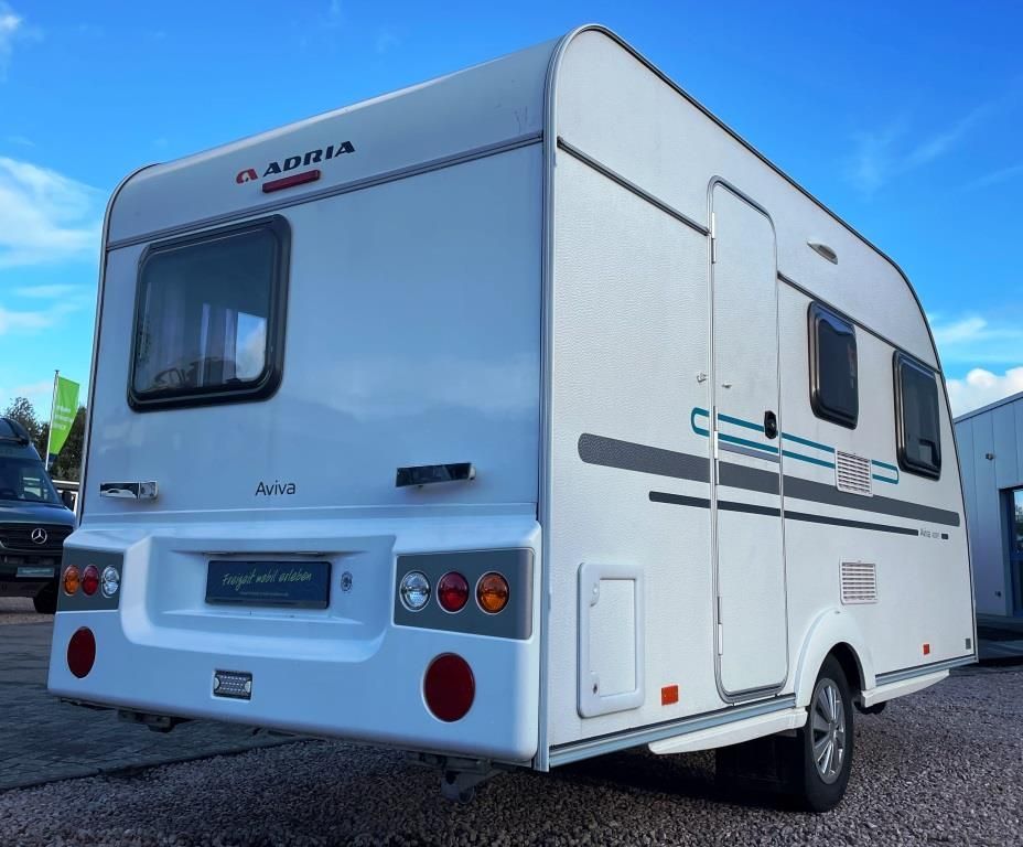 Fahrzeug Übersicht 4 Fahrzeugabbildung Adria Aviva 400 PS 1.Hand/sehr gepflegt