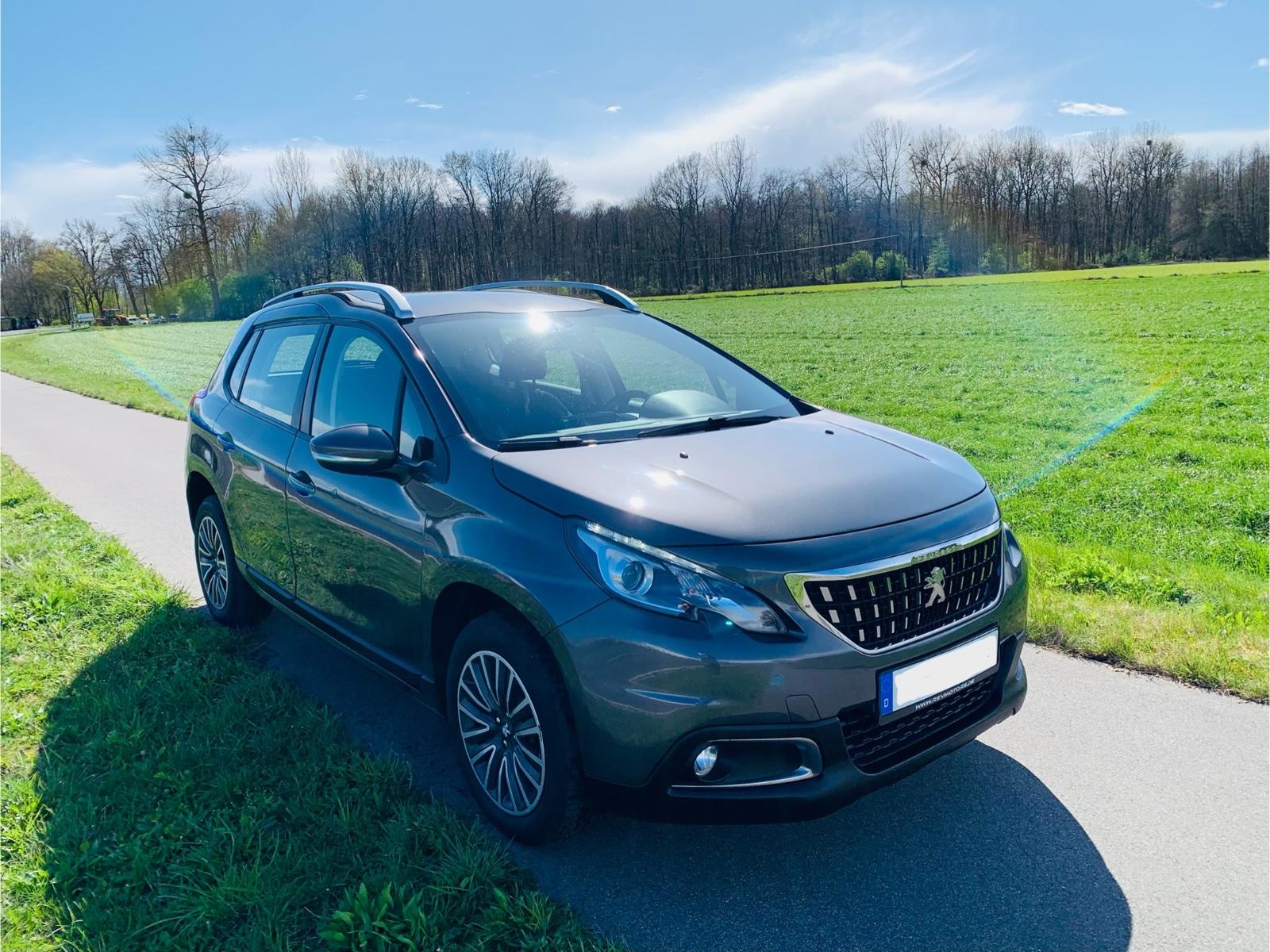 Peugeot 2008 PureTech 110 Nur 66Tkm TÜV + Allwetter Neu 