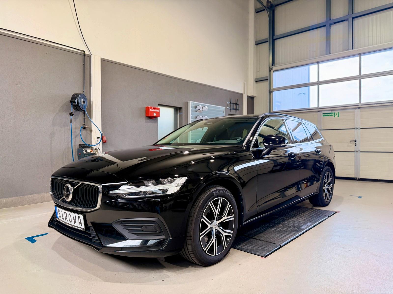 Volvo V60 2.0 B4 Mild-Hybrid Core