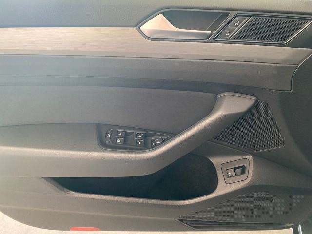 Passat Variant 2.0 TDI DSG NAVI+KAMERA+LED