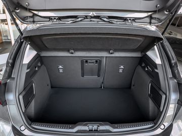 Ford Focus 1.0 Titanium X Intelligent Drive Assist