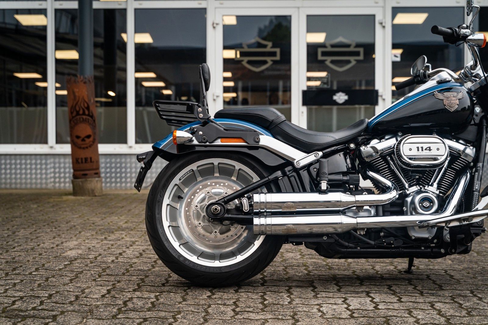 Fahrzeugabbildung Harley-Davidson FLFBS FAT BOY SOFTAIL 114 CUI ANV. JEKILL&HYDE