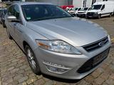 Ford Mondeo Turnier Business Motorproblem startet - Ford Mondeo Unfallwagen