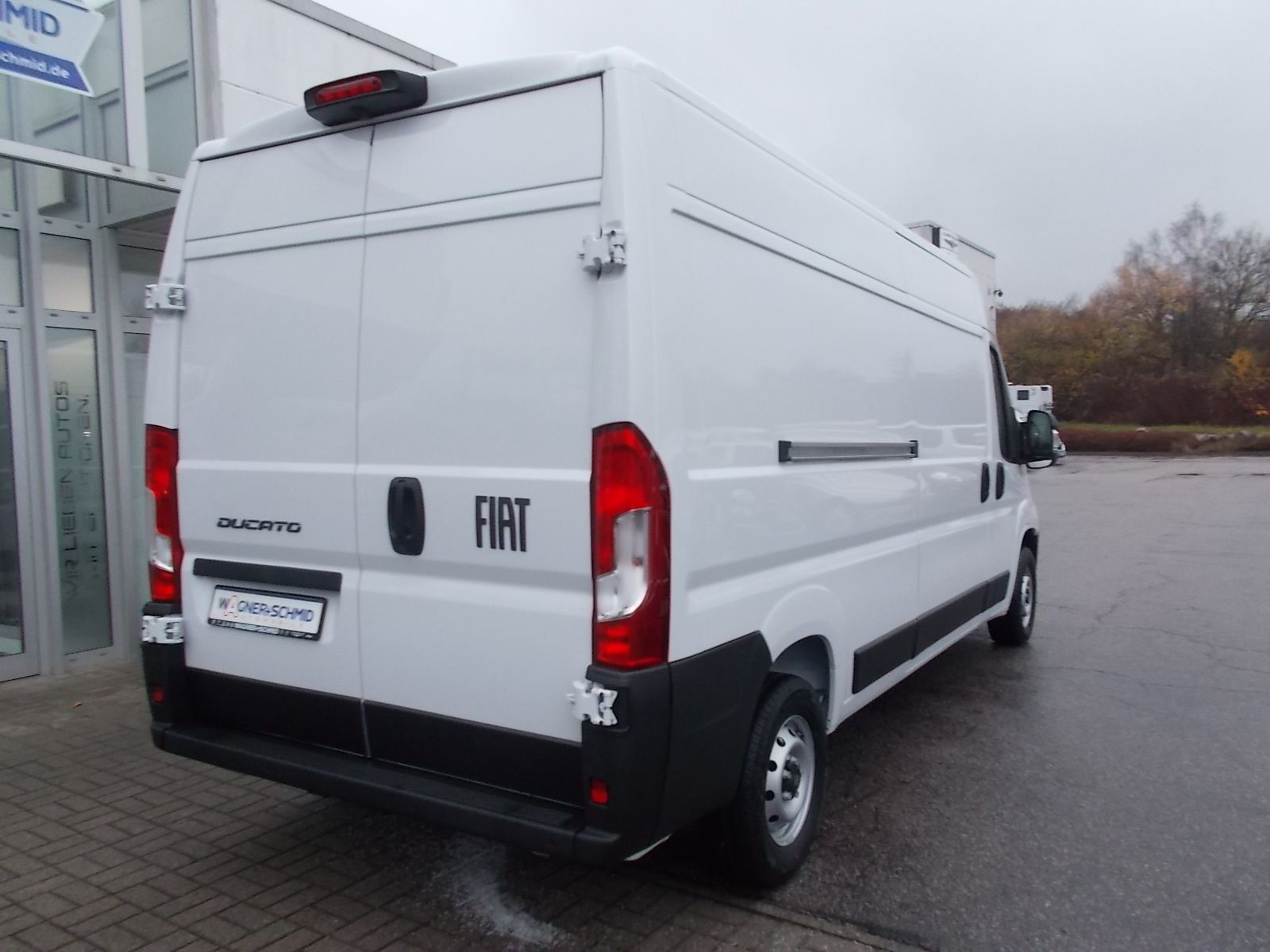 Fahrzeugabbildung Fiat Ducato 35 L3H2 KAWA Blech 140 PS