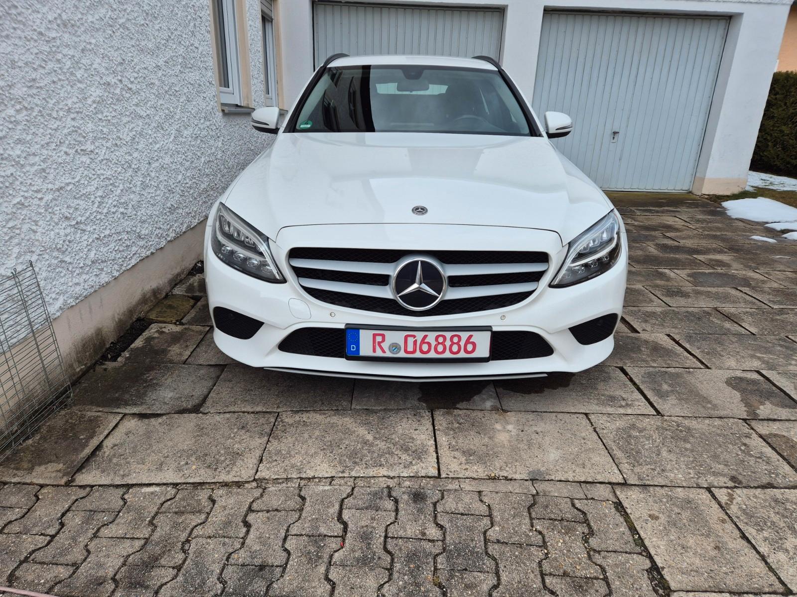 Mercedes-Benz C 220 D T-Modell 1.Hand SCHECKHEFT