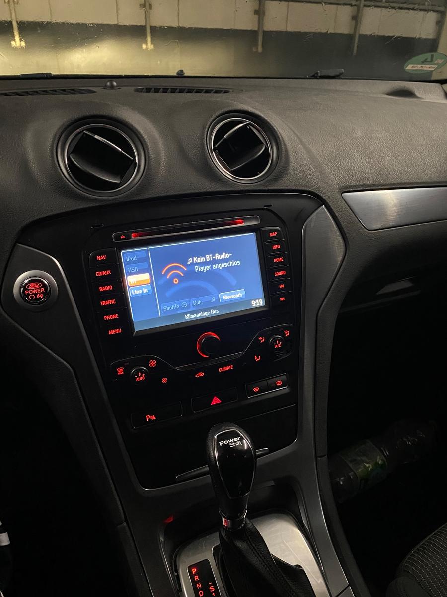 Ford Mondeo 2013 — photo 12