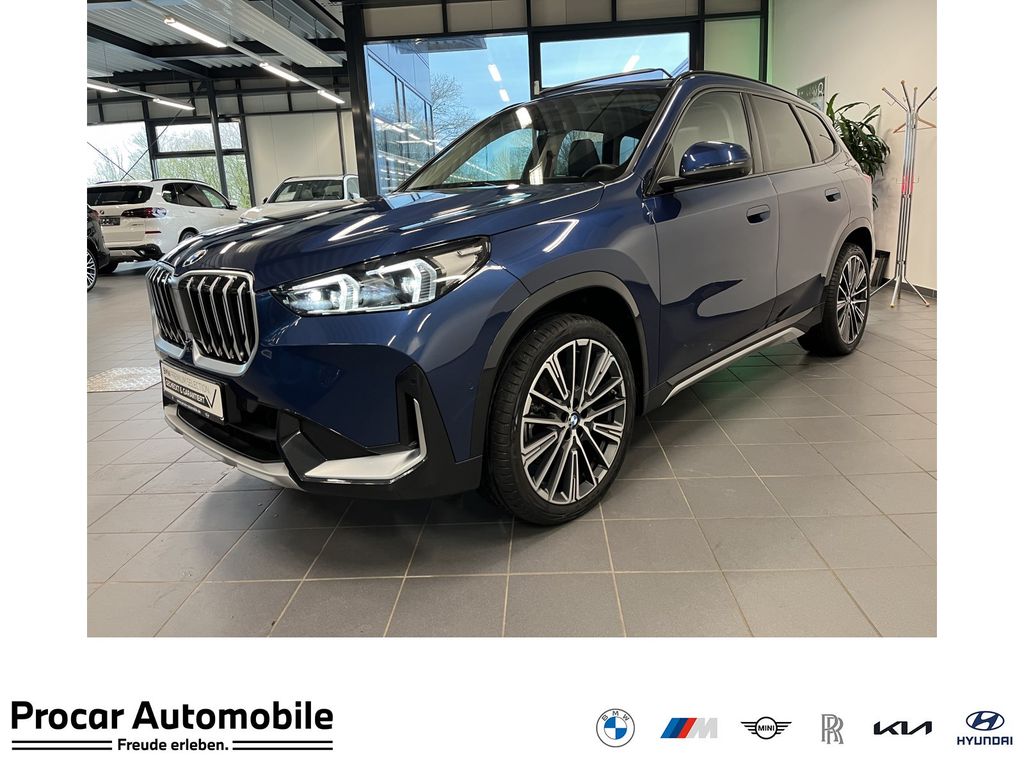 BMW X1 sDrive20i xLine HUD PANO ACC AHK 360°KAM LM