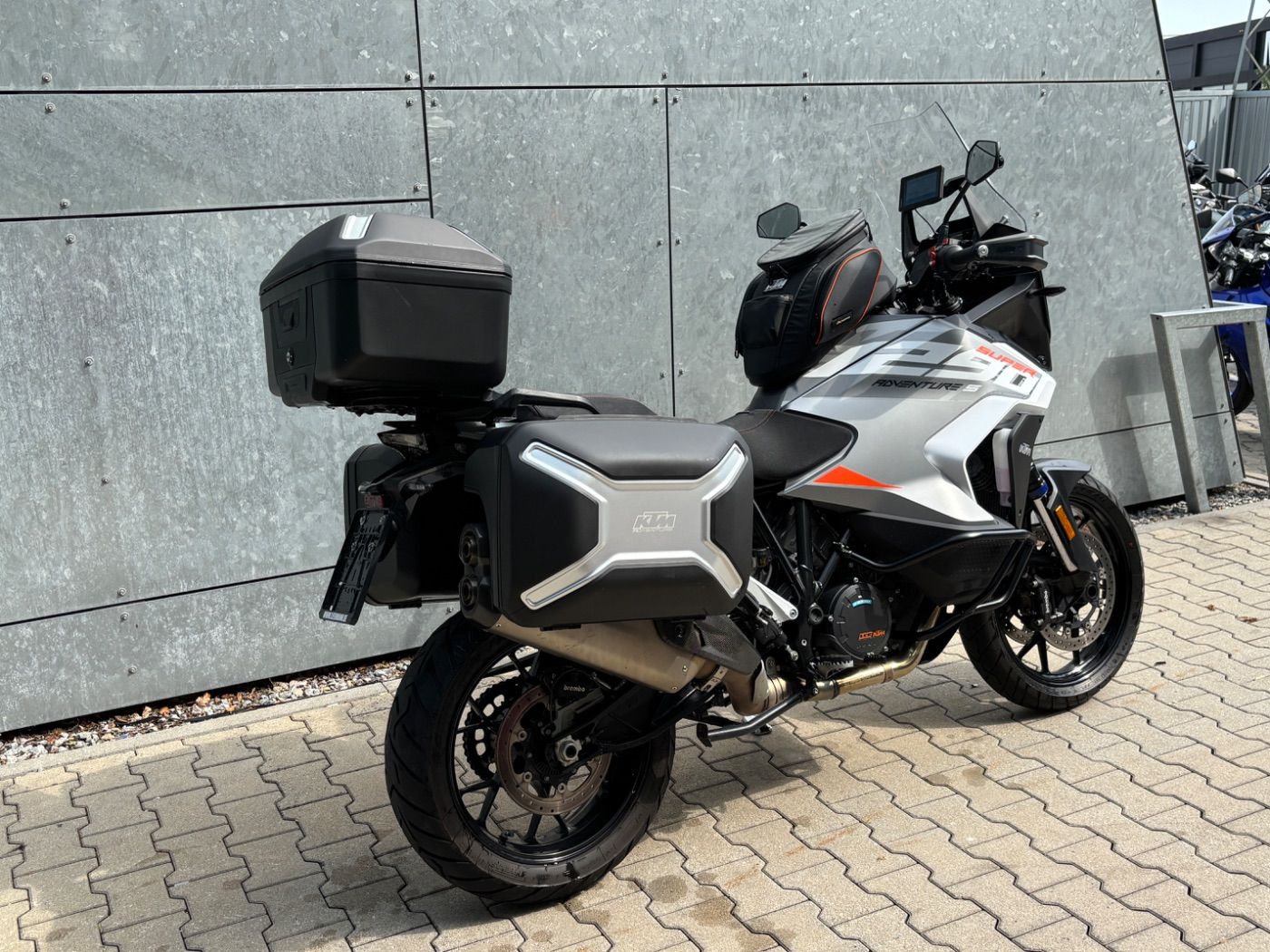 Fahrzeugabbildung KTM 1290 Super Adventure S Vollausstattung Techpack,