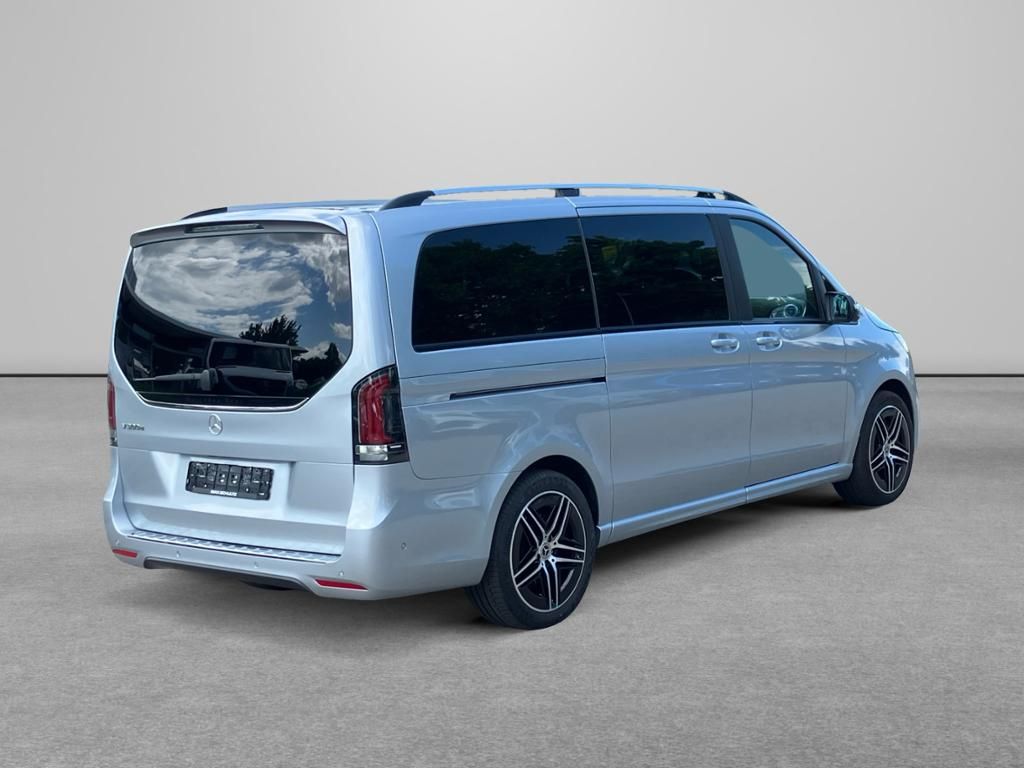 Fahrzeugabbildung Mercedes-Benz V 300 d EXCLUSIVE Lang AMG Line+Night Paket