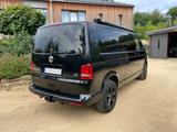 Volkswagen T5 Multivan Seikel lang  - Volkswagen T5: Firmenfahrzeug