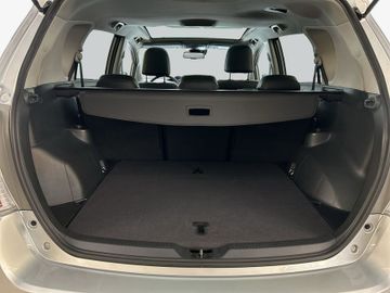 Toyota Verso - 8